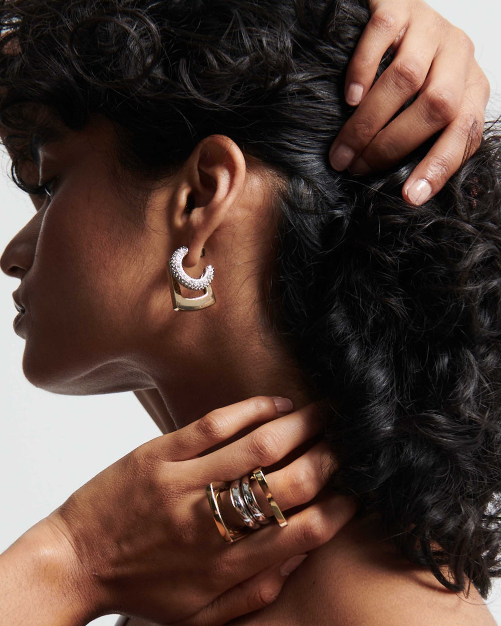 Tina Pave Earring
